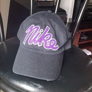 Women’s Nike Hat